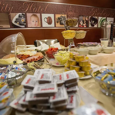 City Home Budapest Aparthotel Boedapest