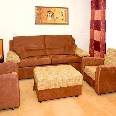 City Home Budapest 4*