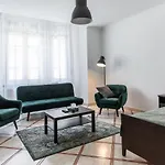 City Home Budapest 4*