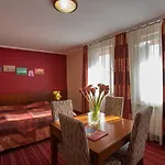 City Home Budapest 4* Budapest