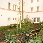 City Home Budapest Aparthotel