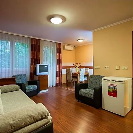 City Home Budapest Apart-hotel Budapeste