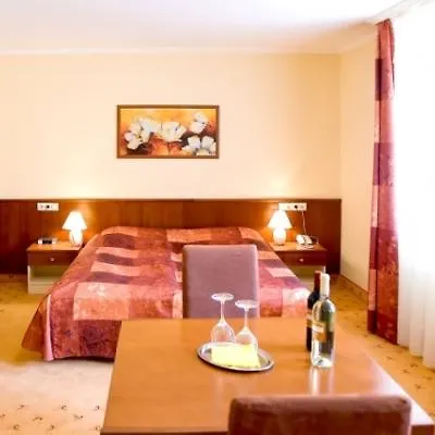 City-Hotel Budapest 4*
