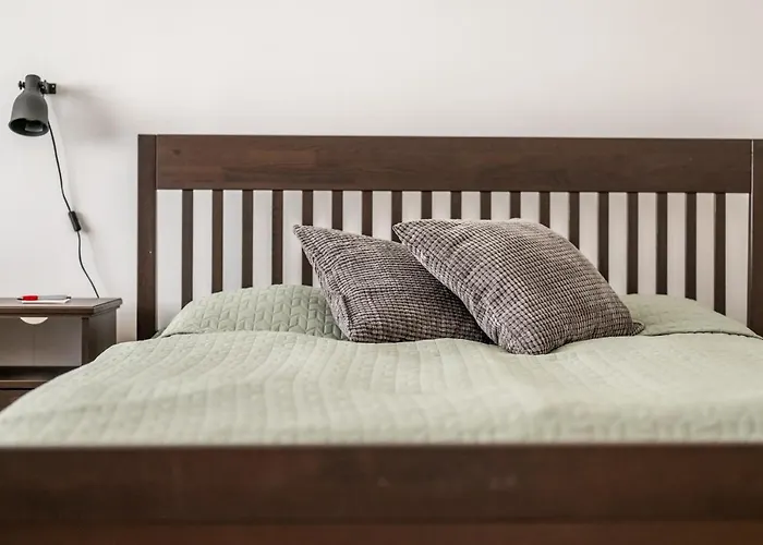 City Home Budapest Lägenhetshotell 4*