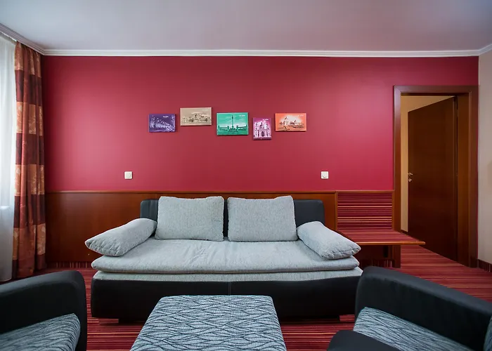 City Home Budapest Apart-hotel 4*