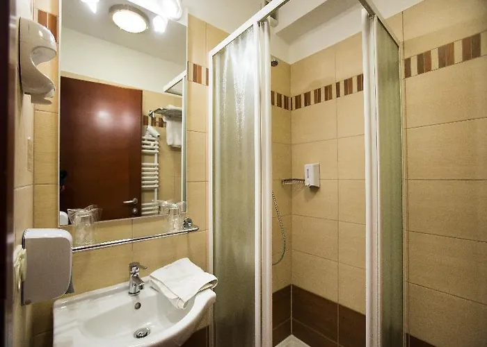 فندق سيتي بودابست شقة فندقية 4*