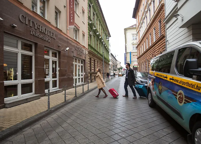 شقة فندقية فندق سيتي بودابست